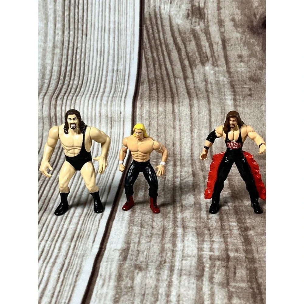 Wwe Nwo Steel Slammers Vintage 2.5’  1998 toy biz  Cast  figures Collectibles